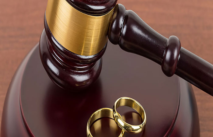 مشاور حقوقی طلاق